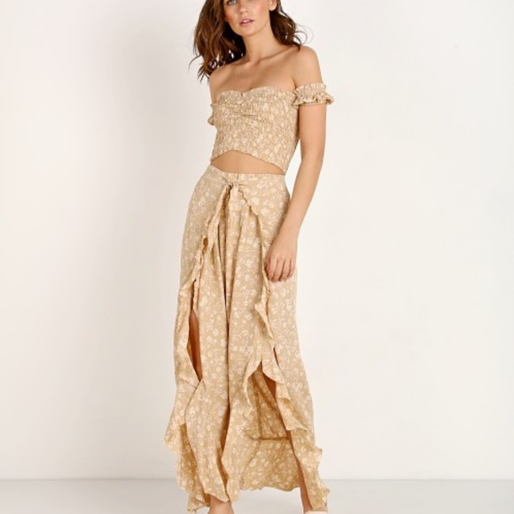 Blue Life Other - Blue Life Top & Culotte Set Blushing Garden Taupe